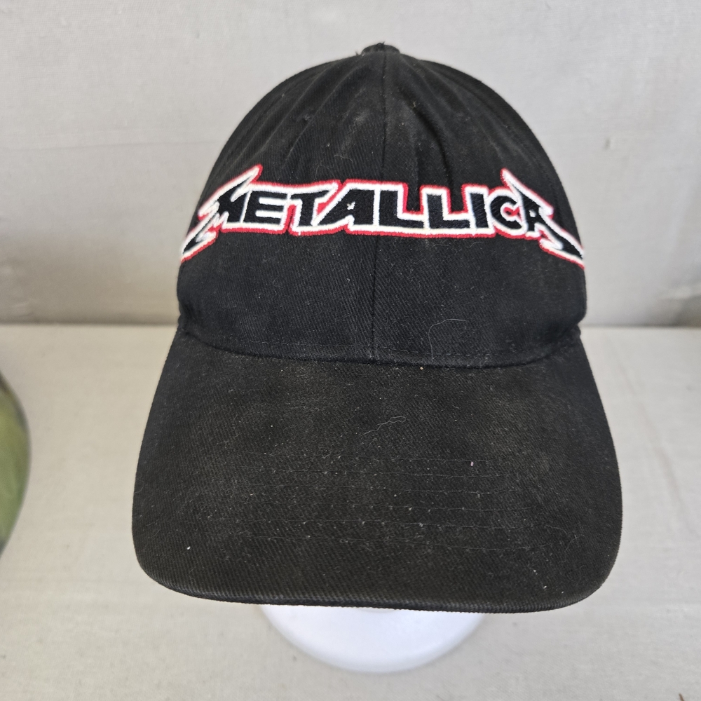 Vintage Metallica Embroidered Hat – Black Adjustable Baseball Cap – Brodomess –